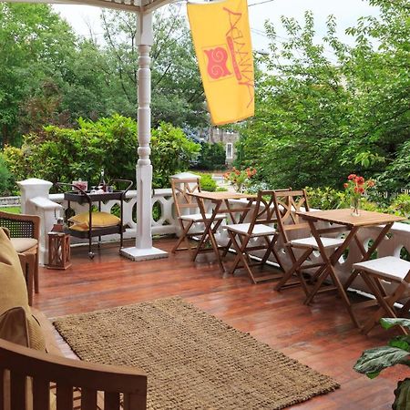 Akwaaba Philadelphia Bed & Breakfast ภายนอก รูปภาพ