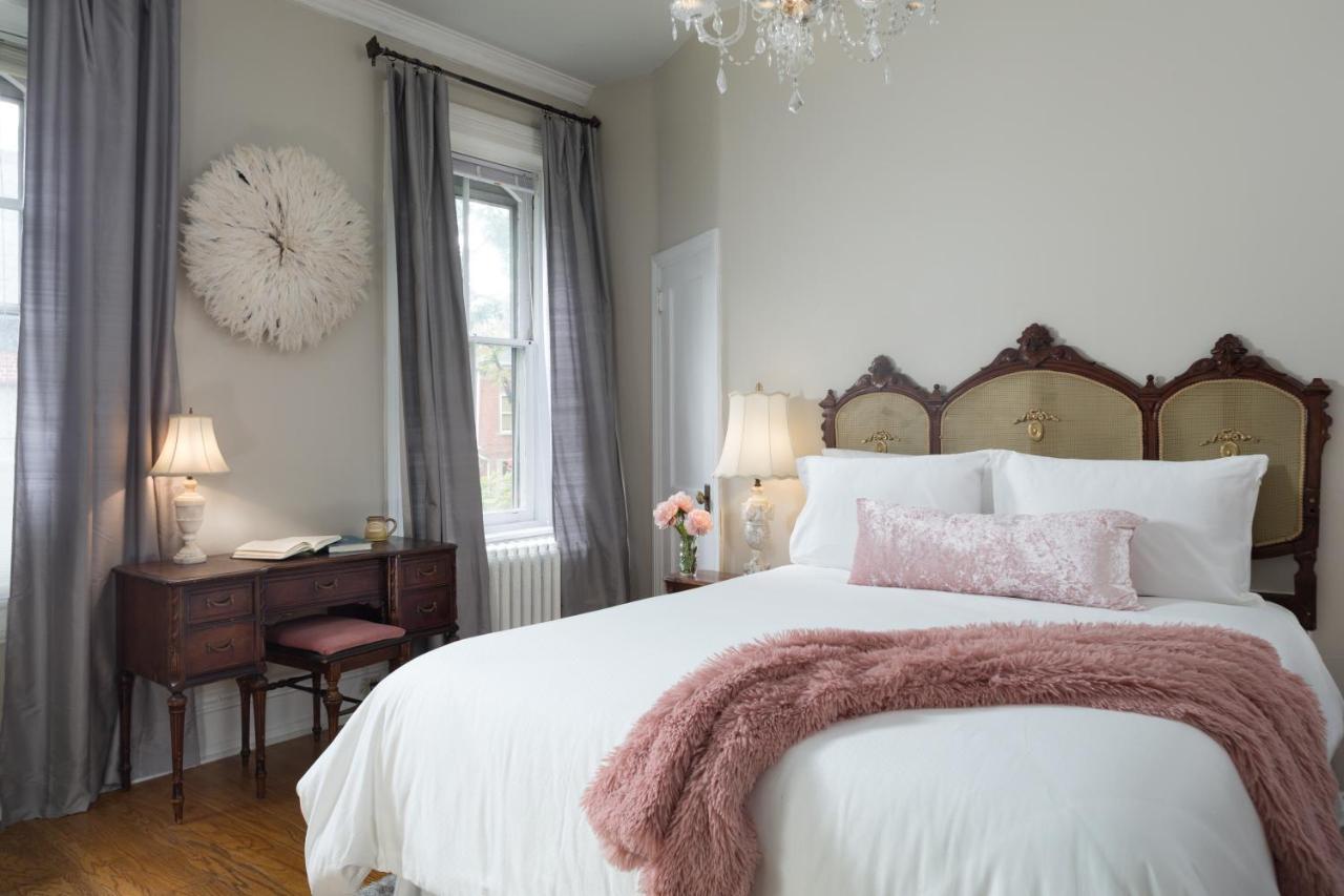 Akwaaba Philadelphia Bed & Breakfast ภายนอก รูปภาพ